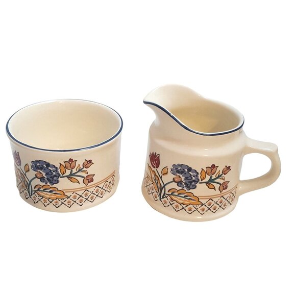 The Boots Company Camargue Vintage Floral Design Cream and Sugar England - Picture 1 of 6